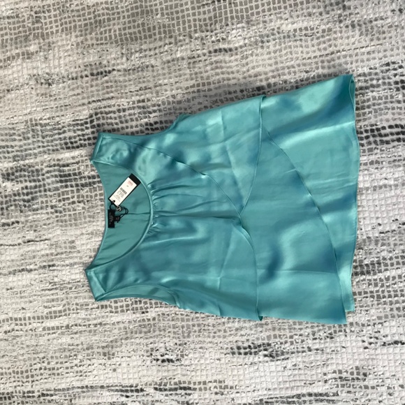 tops - Picture 3 of 4